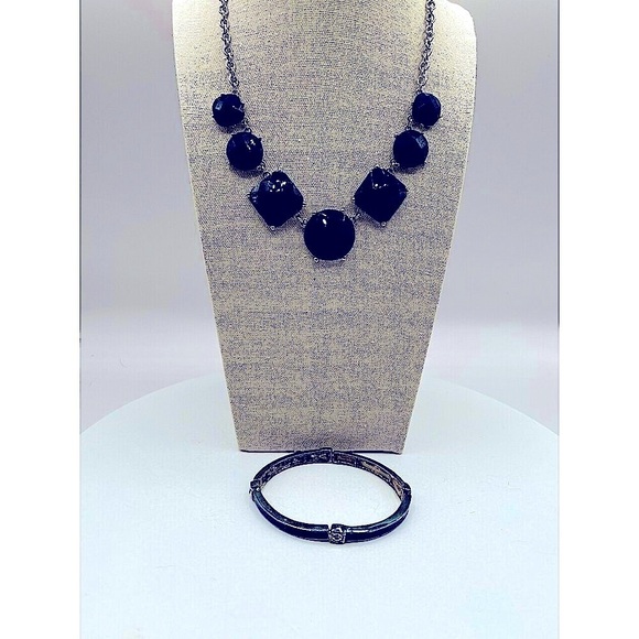 Blue Faceted Necklace & Bangle Set Geometric Design Silver-Tone Chain. N71 - Picture 1 of 12